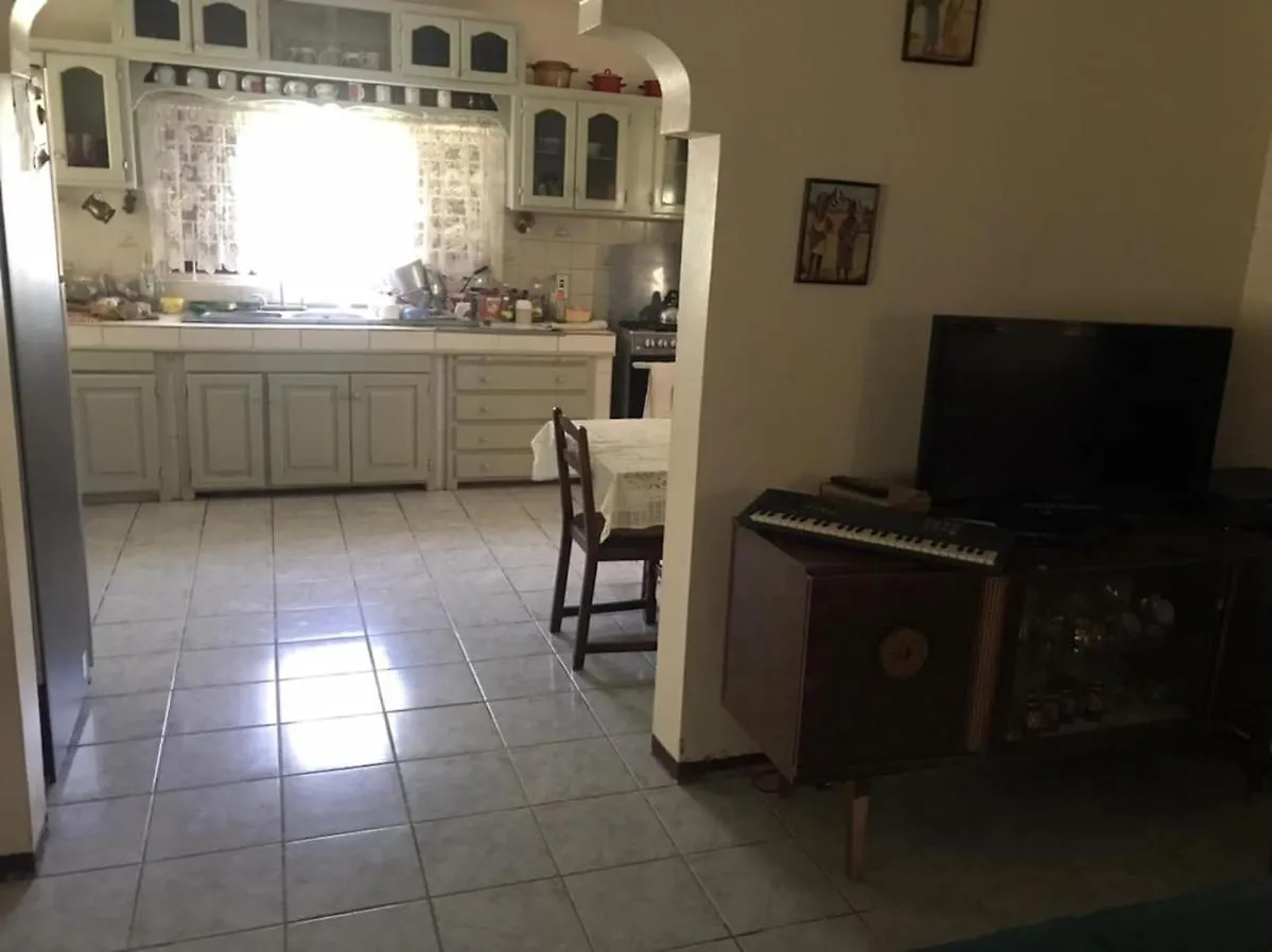 Holiday home Your Home In Paradise- Private Garden Camp & Beach Nearby-Runaway Bay
